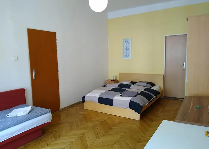 Location In - Old Town