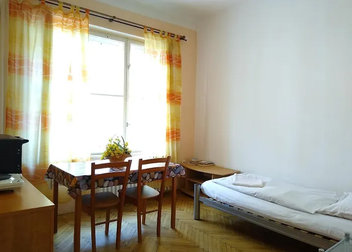 Location In - Old Town *