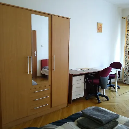 Location In - Old Town Appartement *