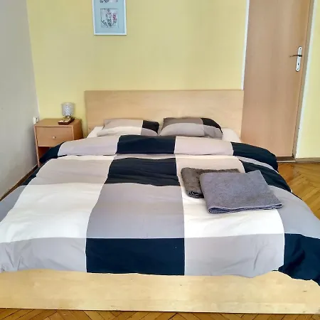 Appartement Location In - Old Town *